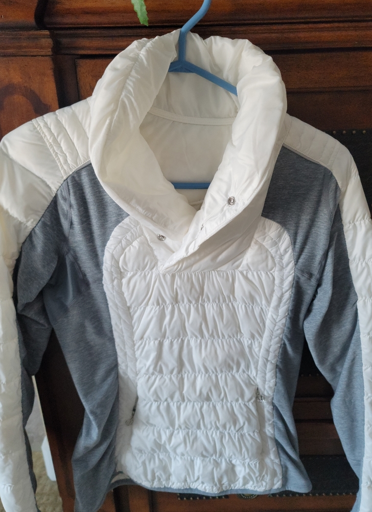 Lululemon insulator